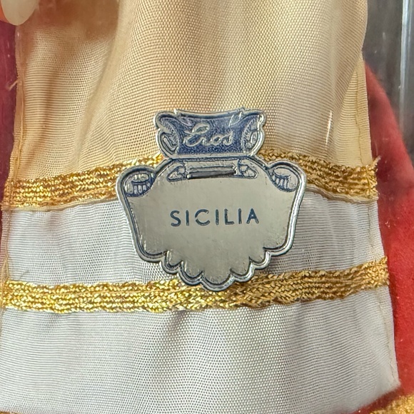 EROS Sicilia Doll with Tamborine - Picture 7 of 16